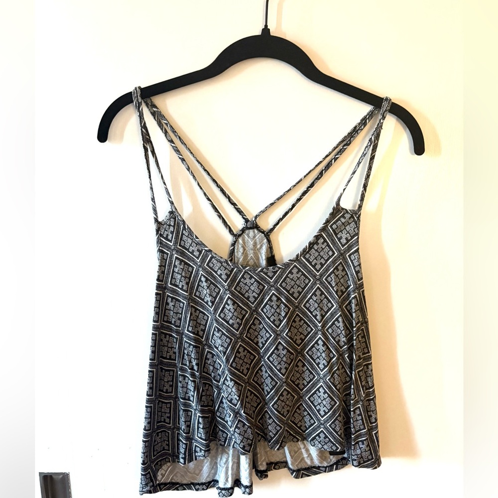 Forever 21 Black and Gray Backless Crop Camisole